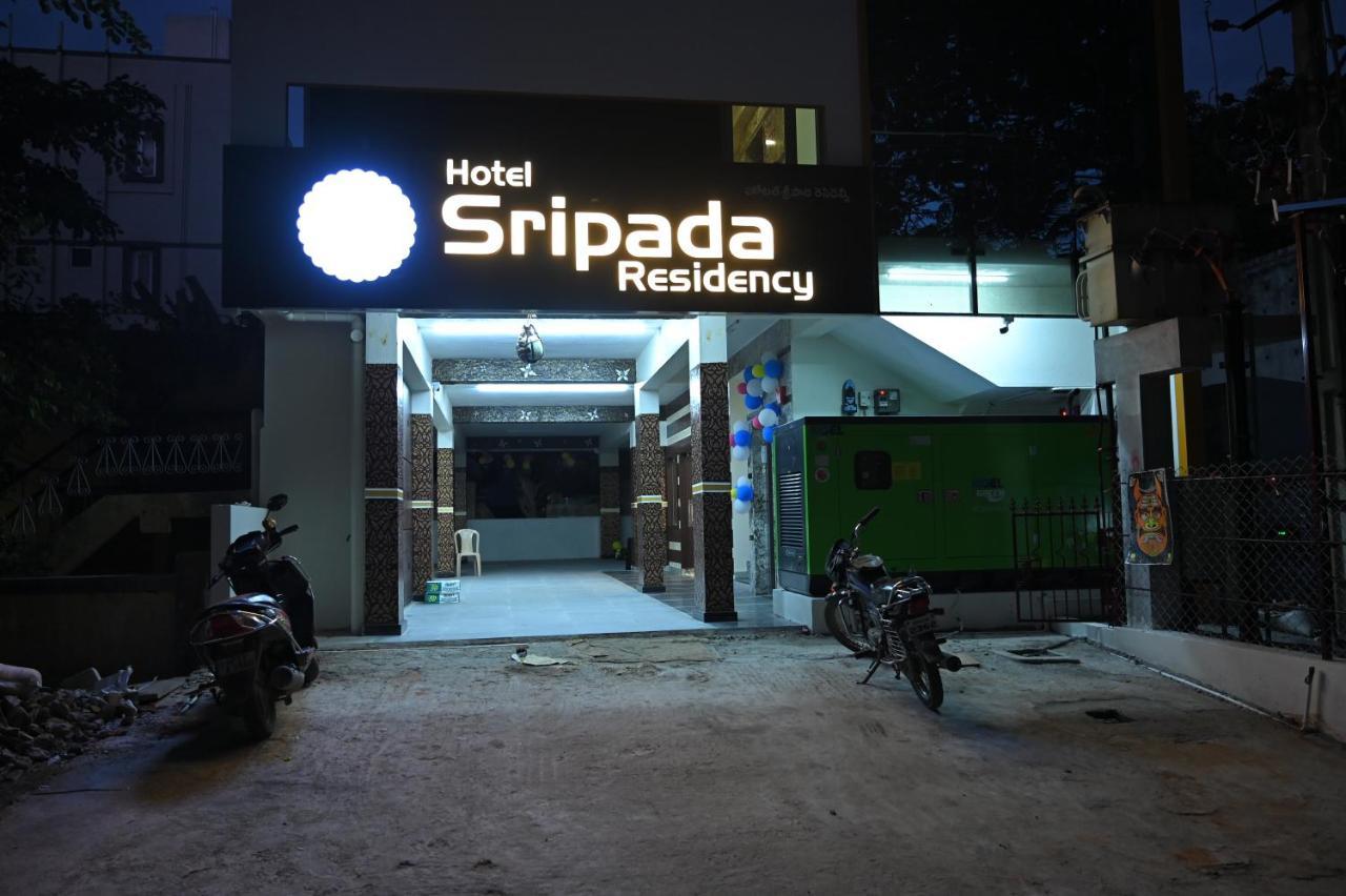 Treebo Sripadha Residency Alipiri Road Hotel ตีรูปาติ ภายนอก รูปภาพ