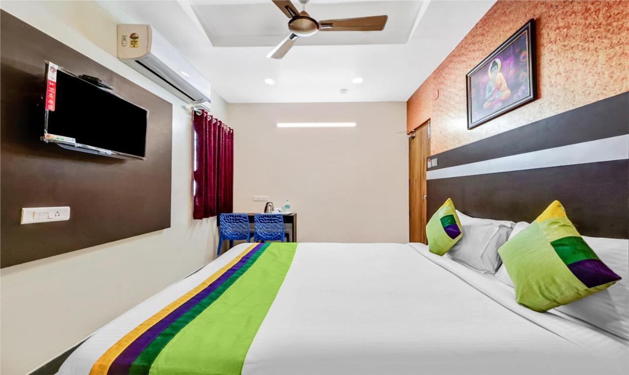 Treebo Sripadha Residency Alipiri Road Hotel ตีรูปาติ ภายนอก รูปภาพ