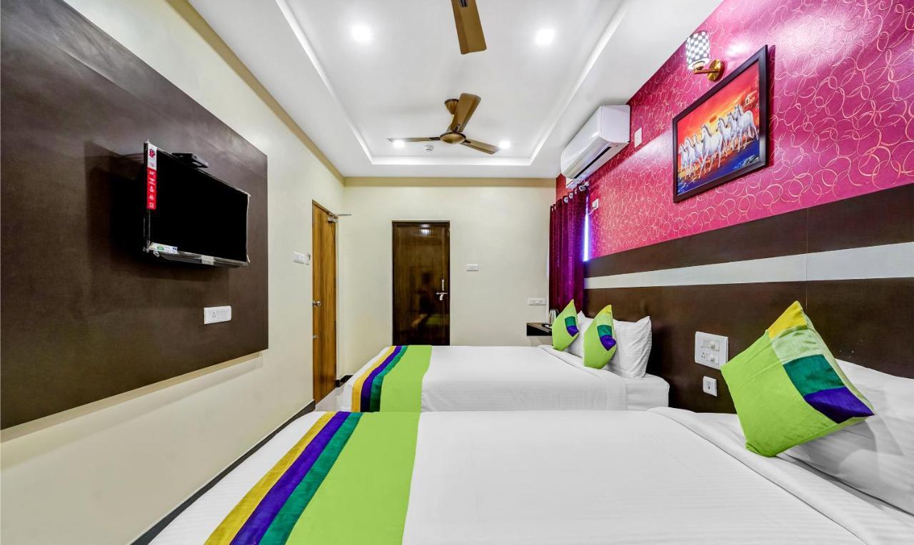 Treebo Sripadha Residency Alipiri Road Hotel ตีรูปาติ ภายนอก รูปภาพ